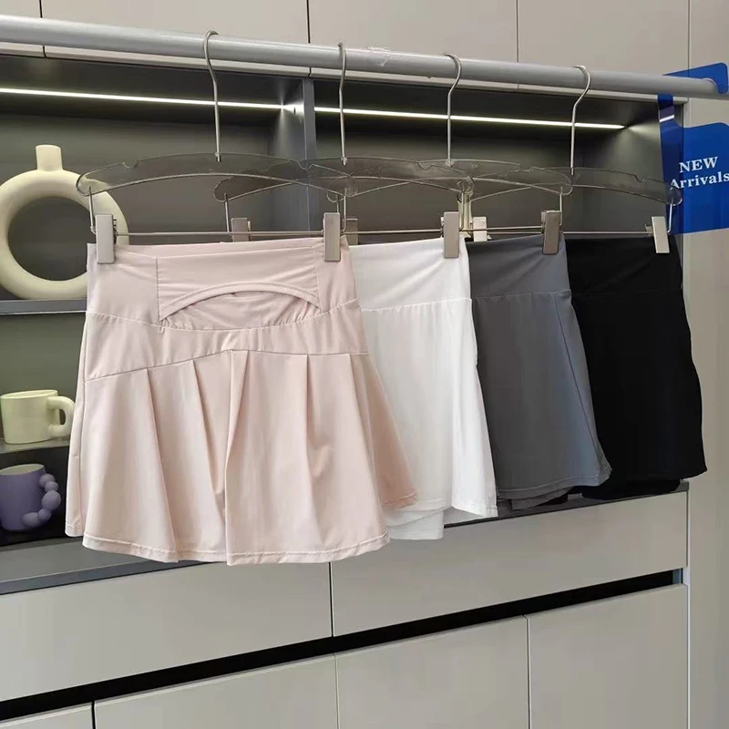 

Women's High-Waisted Anti-Glare Sports Short Skirt A-Line Yoga Pants with Inner Lining Summer Fitness Skirt for Active Wear