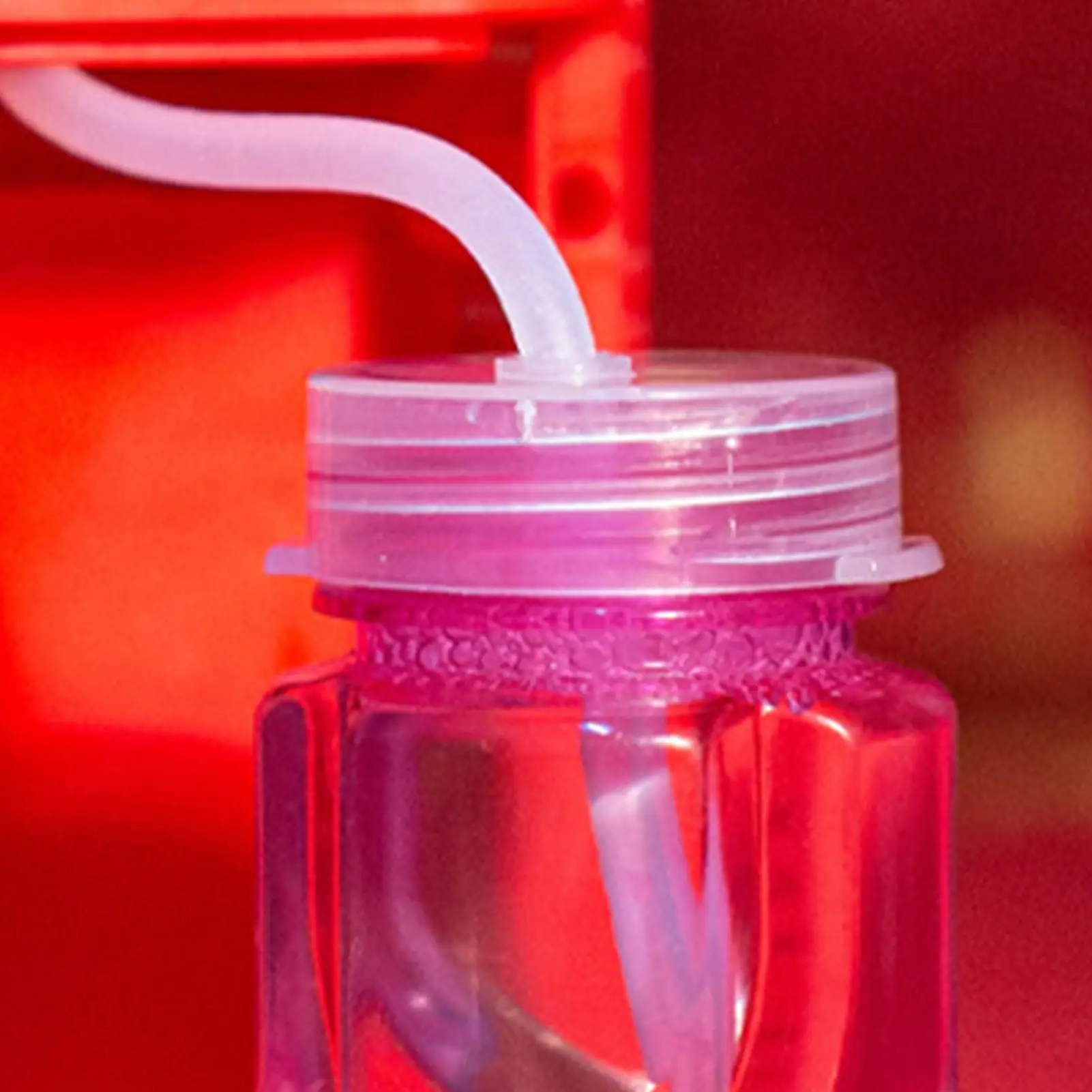 Bellenblaasmachine voor feesten Automatisch jaar van het paardenspeelgoed met licht Oplaadbare automatische bellenmachine voor verjaardag