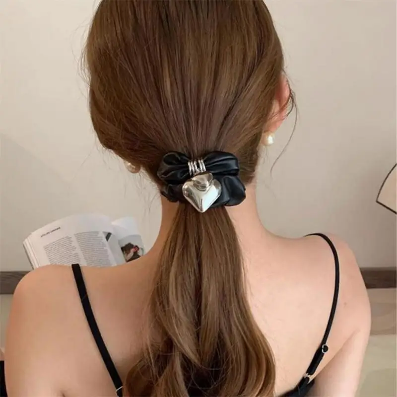 Soft Soft Hair Tie Comfortable Winter Fashion Accessories Fluffy Cartoon Hair Rope Not Tying The Head Stylish Headband Simple