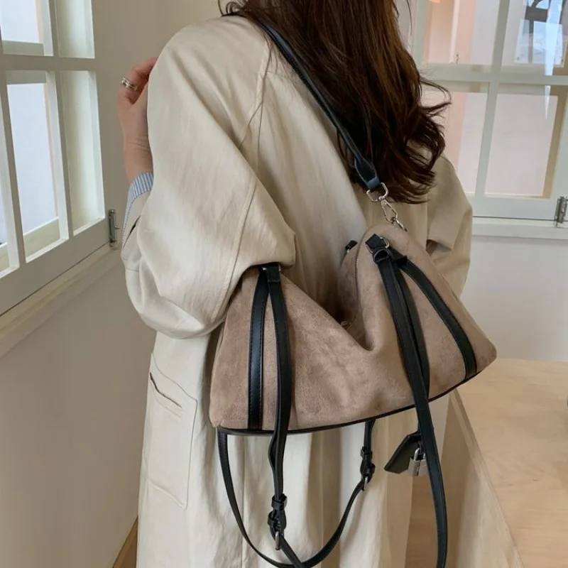 

2025 New High-end Luxury Brand Ladies Leather Tote Bag Famous Designer Casual Trendy Paris​