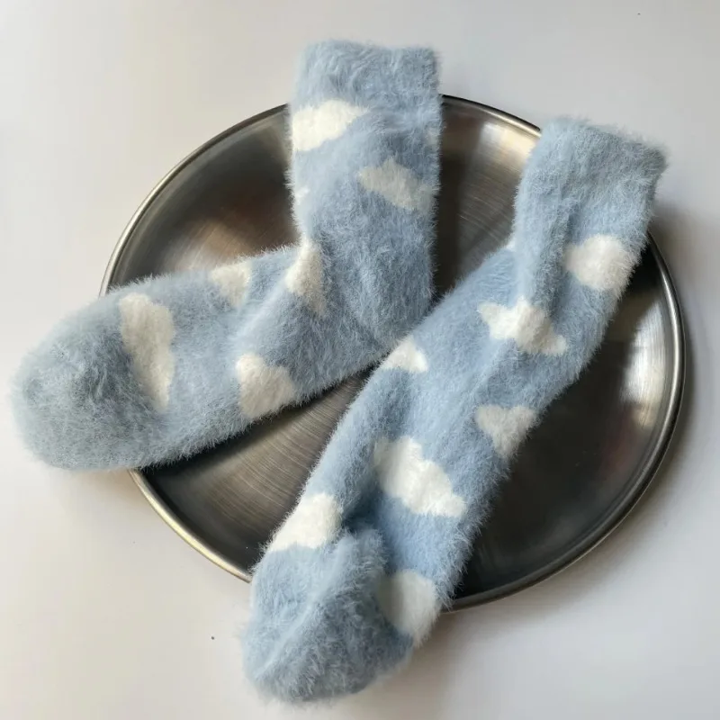 Winter Warm Mink Fleece Socks Thickening Tube Socks Blue Sky White Cloud Socks Soft Skin-friendly Warmth Comfortable Sock