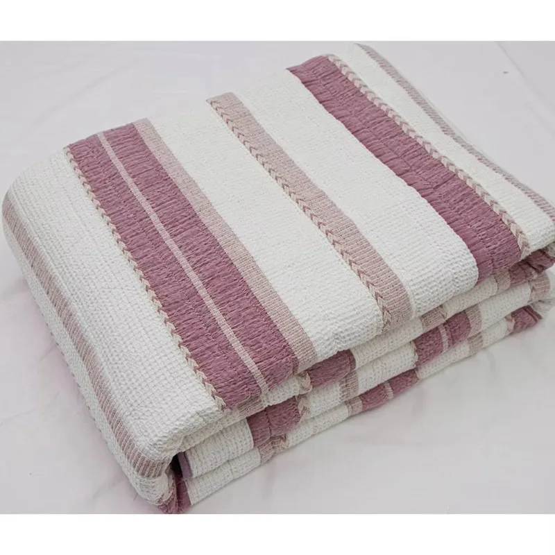 best-cotton-twin-quilted-throw-blanket-all-season-waffle-weave-eco-friendly-breathable-modern-customizable-home-dreamland-seater