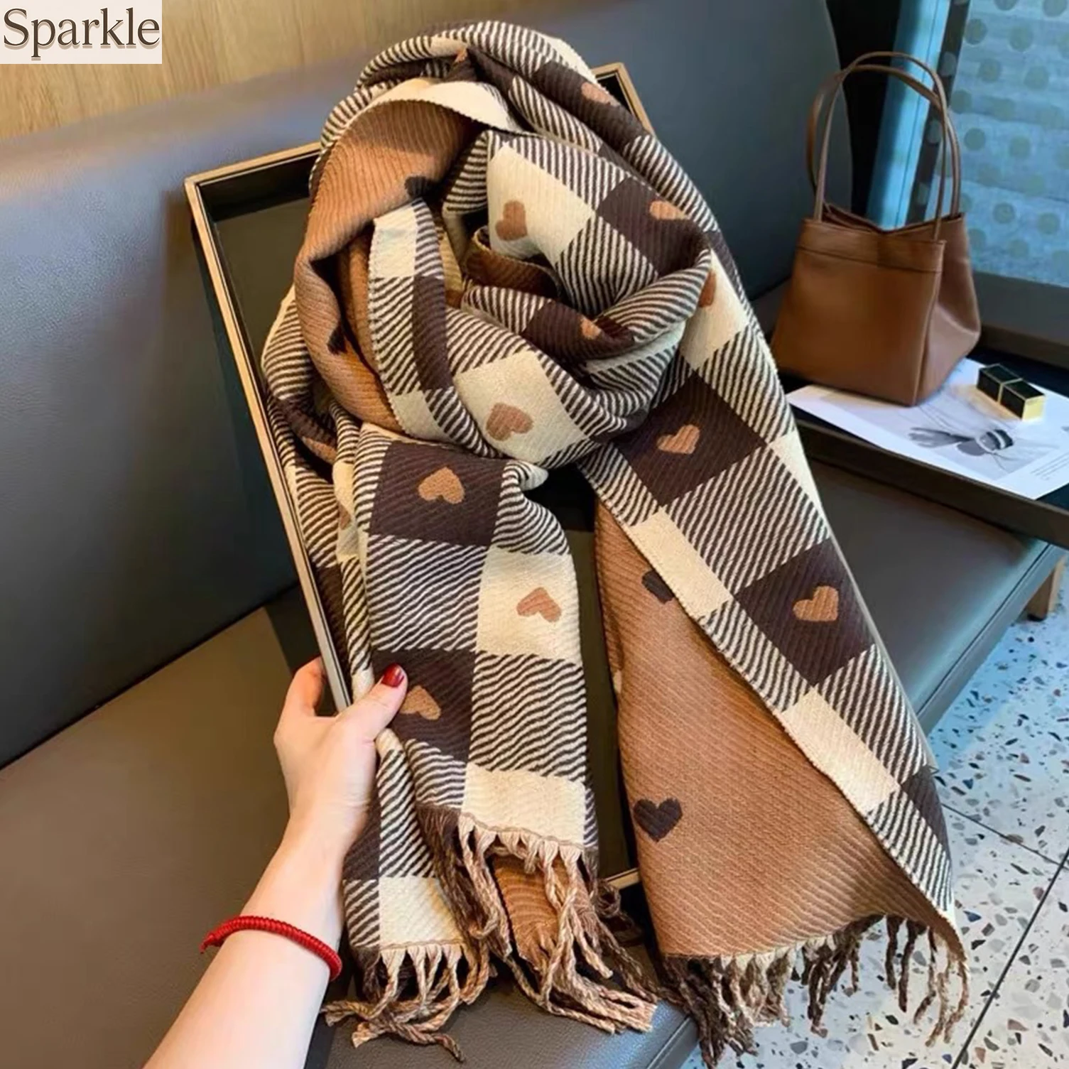 

Women's Heart-Patterned Plaid Scarf Thick Large Blanket Shawl for Autumn Winter Comfortable Warm Scarf