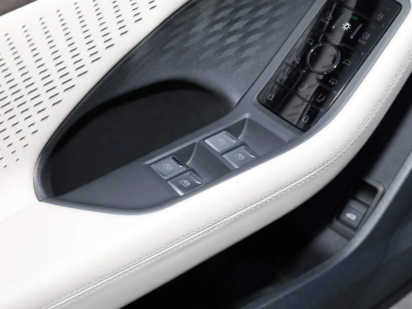 

Car Floor Mats For BMW 7 Series 2012 2011 2010 2009 Carpets Custom Styling Automobiles Interior Accessories Foot Pads Covers