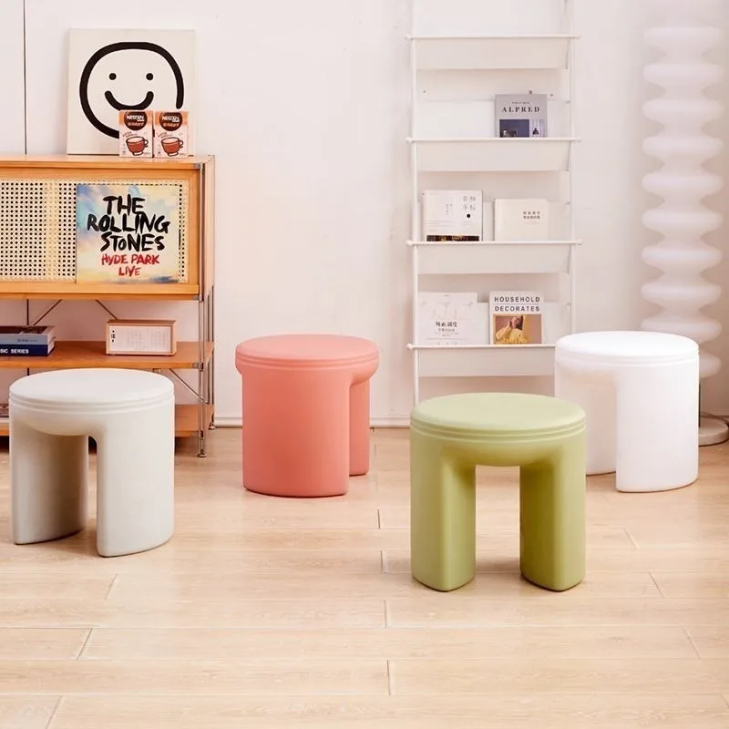 Creative Small Stool Household Home Durable Low Shoe Change Stool Bench Bedroom Dressing Stools Creative Small Round Ottomans