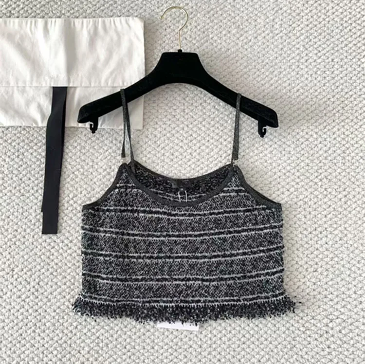 Customized European women's fashion 2026 spring new styles Striped knitted halter top without sleeves