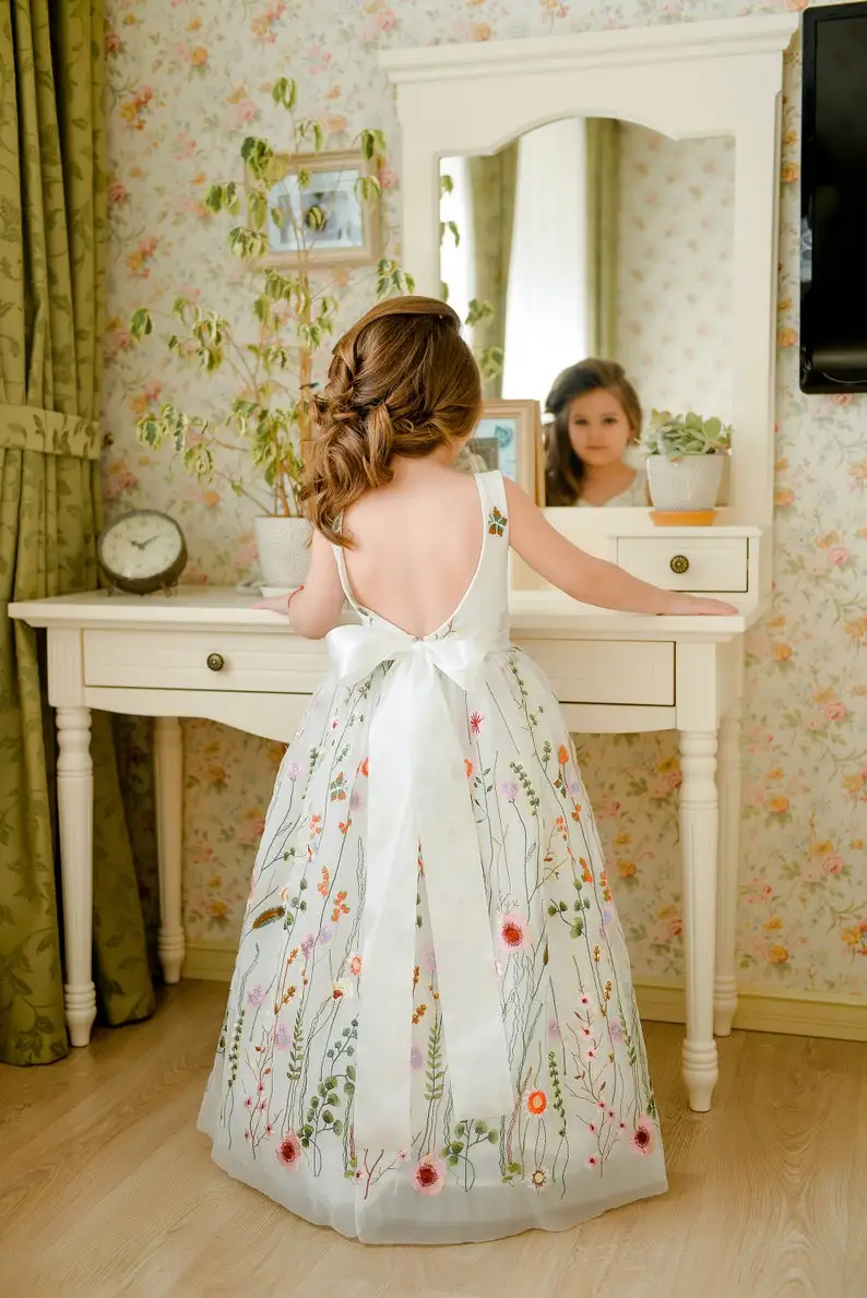 Flower Girl Dress Floor Length Embroidered Tulle Tutu Open Back Wedding Toddler Dress First Communion Gown Birthday Party bow