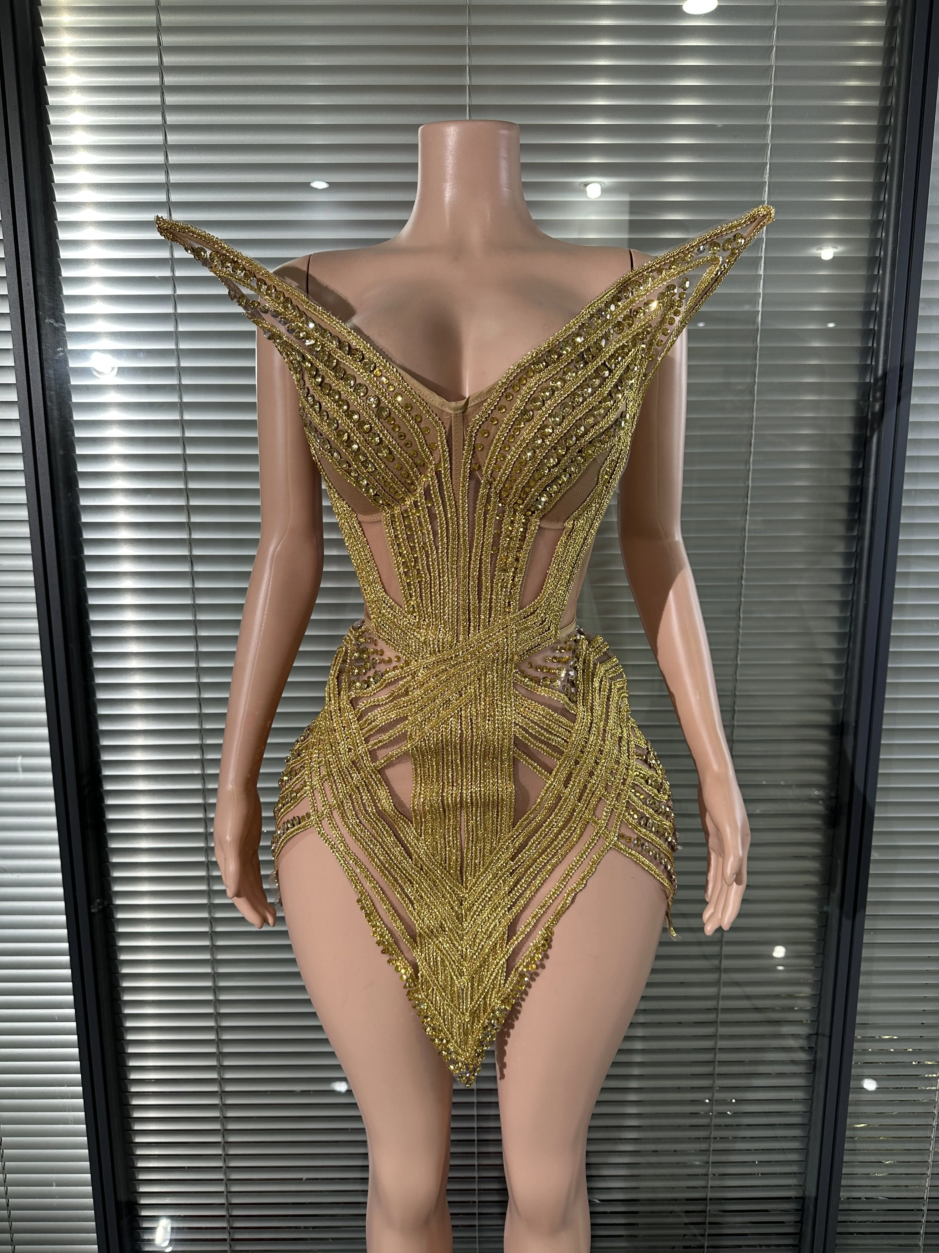 

Luxurious Avant-Garde Diamond Dress Sexy Birthday Party Dress Women Evening Party Celebrate Nightclub Performance Costume