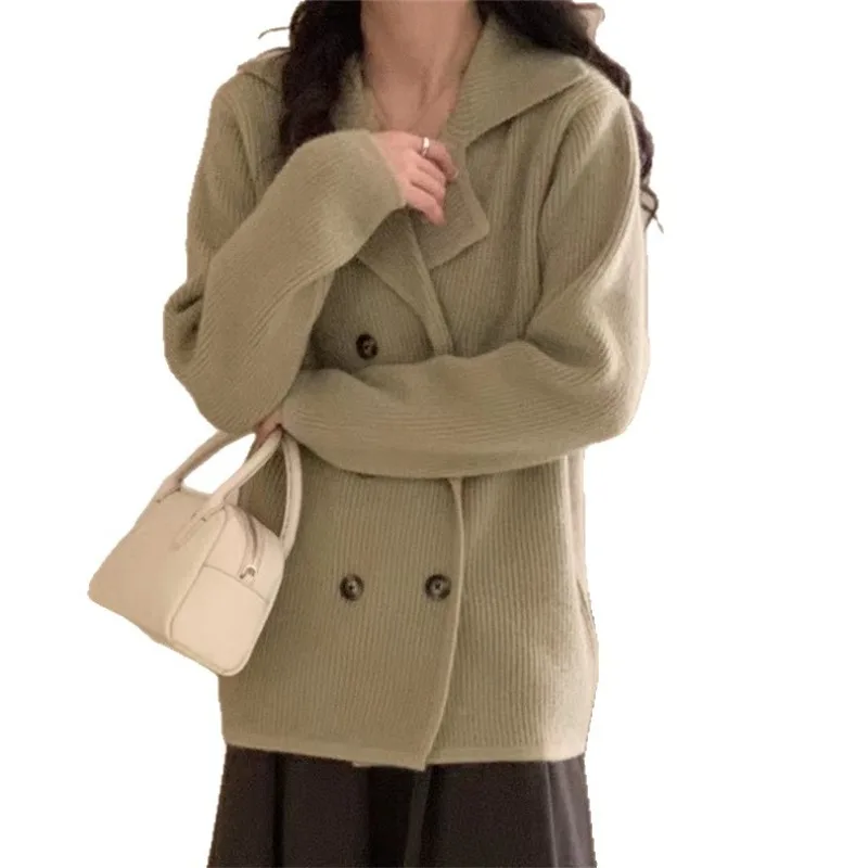 2025 Fall/Winter Autumn and Winter New Suit Collar Double-breasted Lazy Knitted Cardigan High-end Sweater Jacket Women's Top