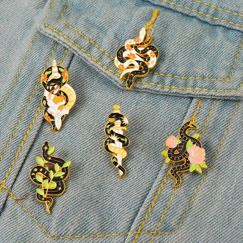 Black Snakes Enamel Pins Custom Flowers Vine Moon Phase Brooches Lapel Badges Gothic Animal Punk Dark Jewelry Gift for Friends