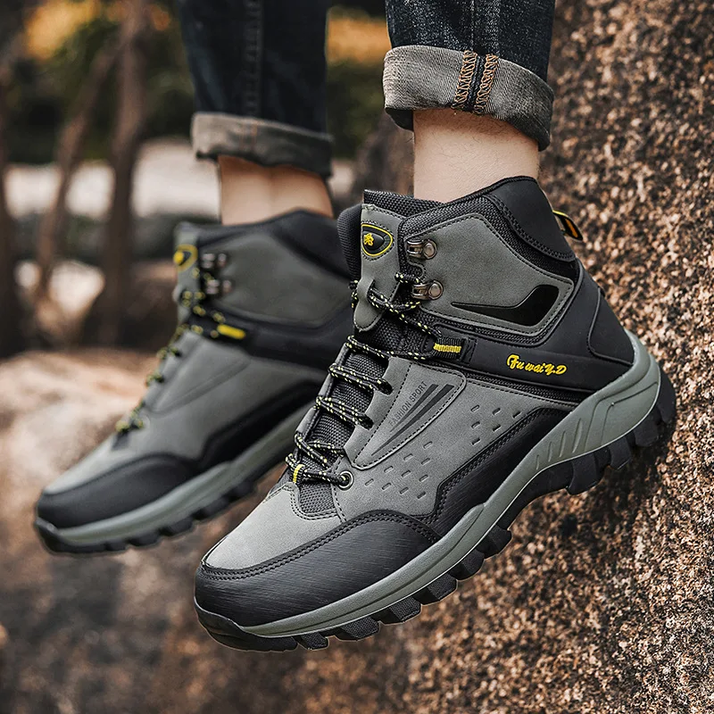 XIANGGUAN 2025 جديد حذاء للسير مسافات طويلة الرجال الرياضة التكتيكية أحذية الرجال مقاومة للاهتراء التخييم أحذية رياضية الرجال مقاوم للماء أحذية مشي الرجال