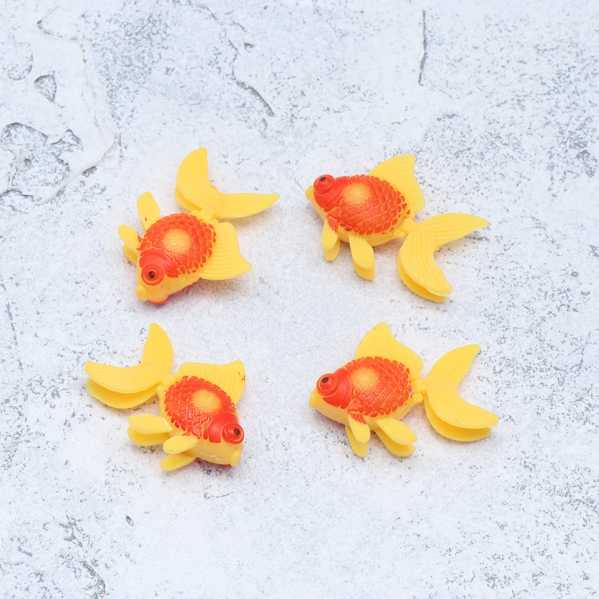 

3pcs Plastic Goldfish Vivid Aquarium Ornament Fish Tank Decoration Floating Aquarium Plastic Ornament Swim Golden Color