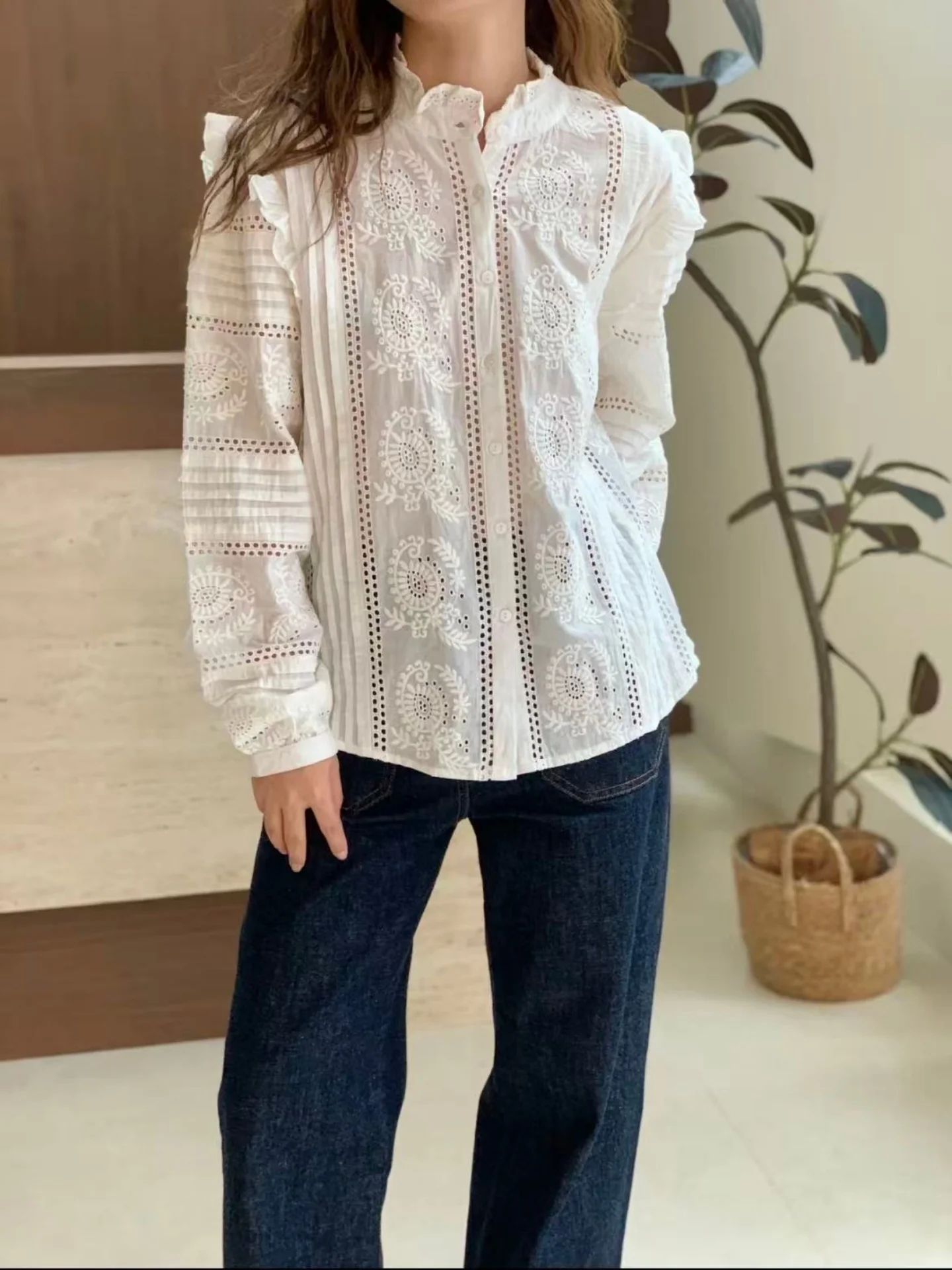 

Женская модная блузка Ele White из чистого хлопка с вышивкой, воротником-рюшем и длинными рукавами, осенне-зимняя новинка, с воротником-стойкой