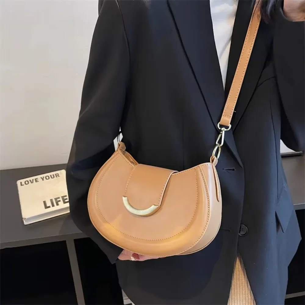 Armpit Shoulder Side Bags for Women 2024 Designer Trend Leather Small Underarm Crossbody Handbags and Purses Bags for Women