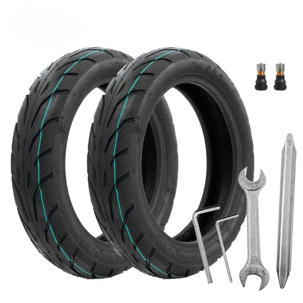 Electric Scooter Vacuum Tyre 9 Inch 9x2.0 Tubeless Tire for Xiaomi M365/Pro Electric Scooter Non-Pneumatic Tires Accessories