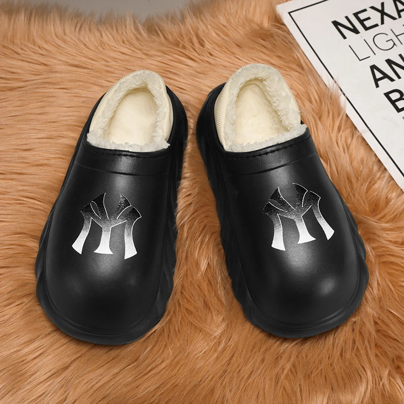 Unisex New Winter Cotton Slippers Lightweight Warm Indoor Shoes Slip Ons Short Plush Clogs Waterproof Closed Toe Garden Shoes