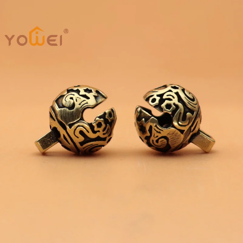Latest Durable Brass Retro Waist Accessories Small Bell Car Pendant For Gifts Jewelry Pendant Keychain Pendant Birthday Gift