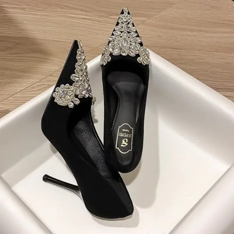 Autumn Fashion Women Shoes Velvet Thin Heel Pointed Toe Pumps Luxury Bling Sandals Wedding Party Glitter Diamonds High Heels