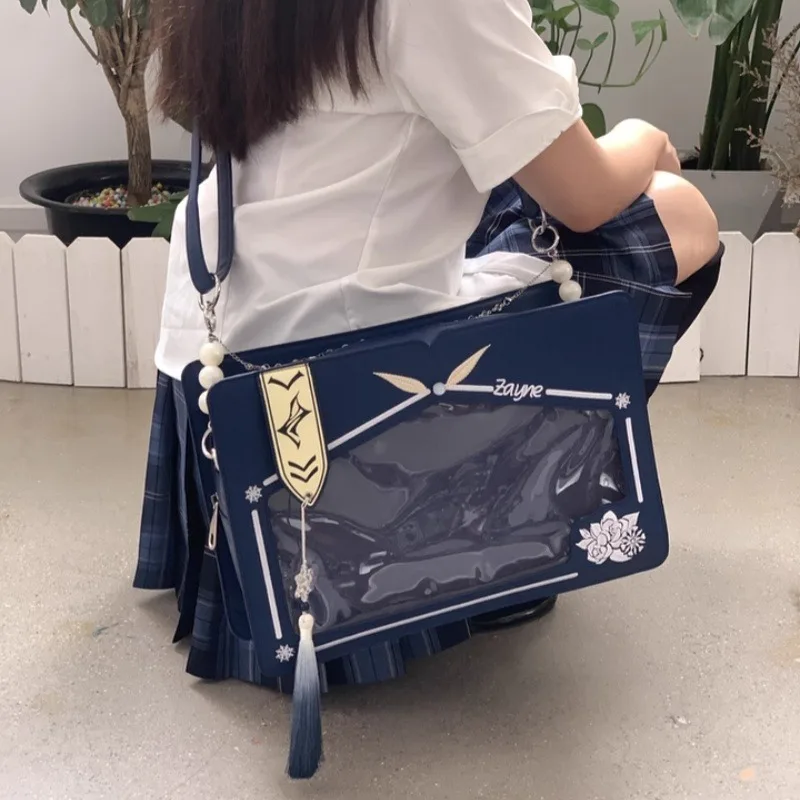 حقيبة كتف Love and Deepspace Zayne Itabag Crossbody حقيبة يد للتنقل حقيبة مربعة صغيرة عتيقة هدية مبهجة للفتيات