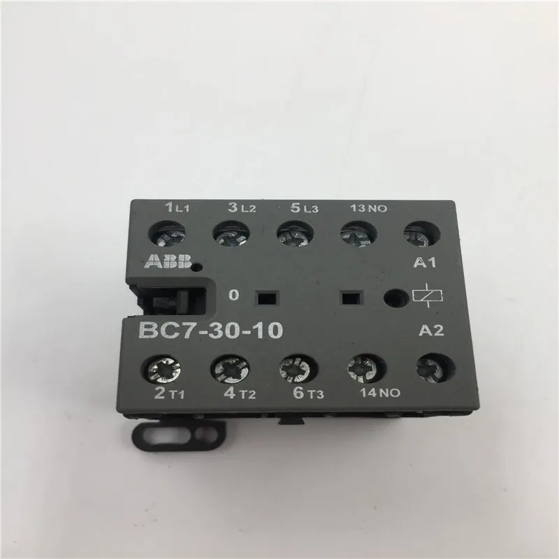 ABB BC7 3-pole mini contactors DC operated   BC7-30-10   BC7-30-01