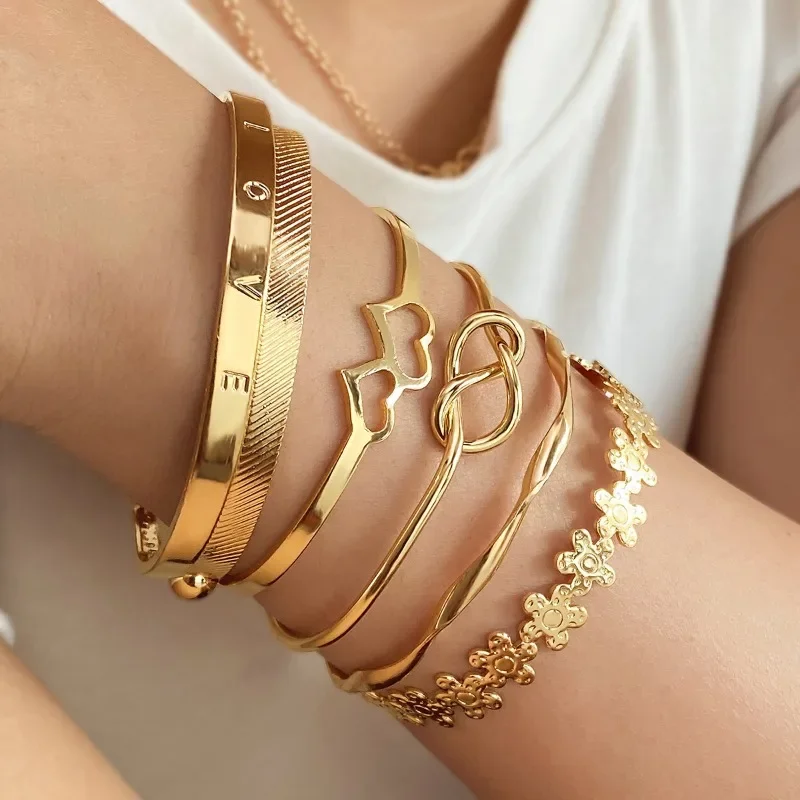 7pcs/set Ethnic Golden Open Alloy Bracelets Simple Fashion Multilayer Geometric Bracelet Jewelry Women