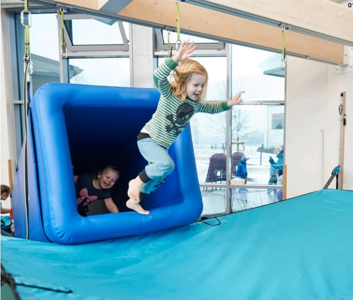 

New Arrival Kids Indoor Inflatable Sports Tunnel PVC Square Pole Padding Mat Post Pad Air Floating Tunnel For Exercise