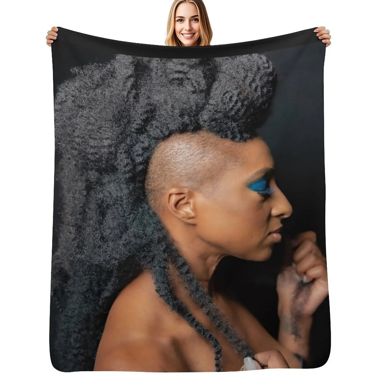 Blue Eye Mohawk I Throw Blanket Decorative Soft Throw Blanket for Couch Sofa