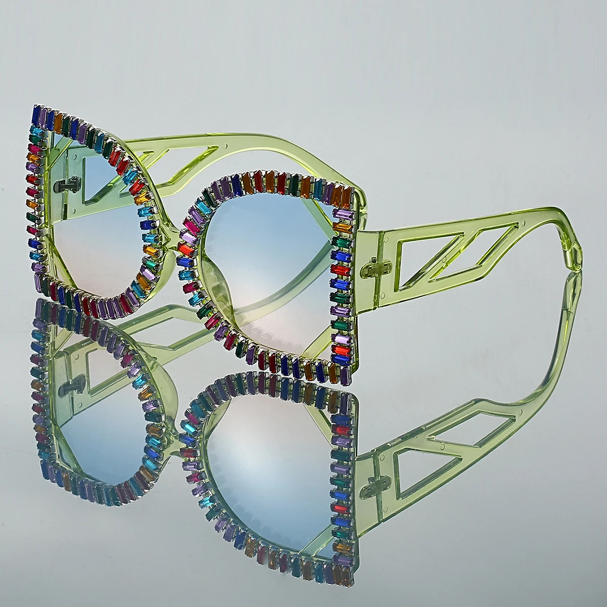 

KAMMPT Oversized Fashion Sunglasses with Rhinestones Women New Stylish Decorative Shades Trendy Luxury Brand Design Sun Glasses