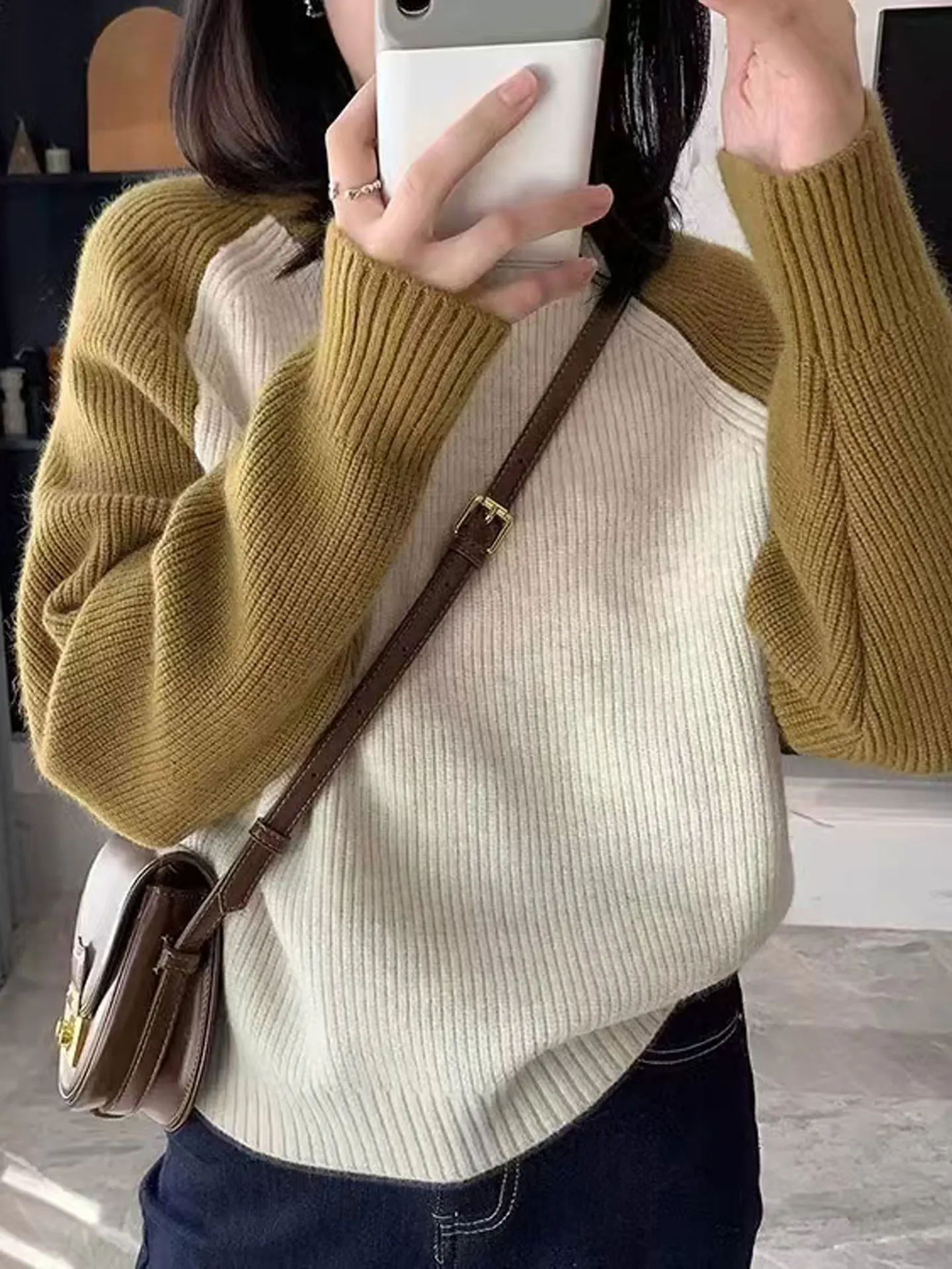 Winter color matching 100% pure cashmere sweater women's high-end thick autumn and winter contrast soft waxy bottoming sweater
