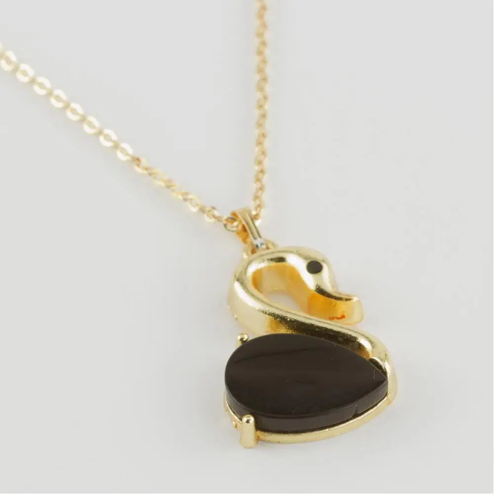 Swan Figure Polyester Necklace