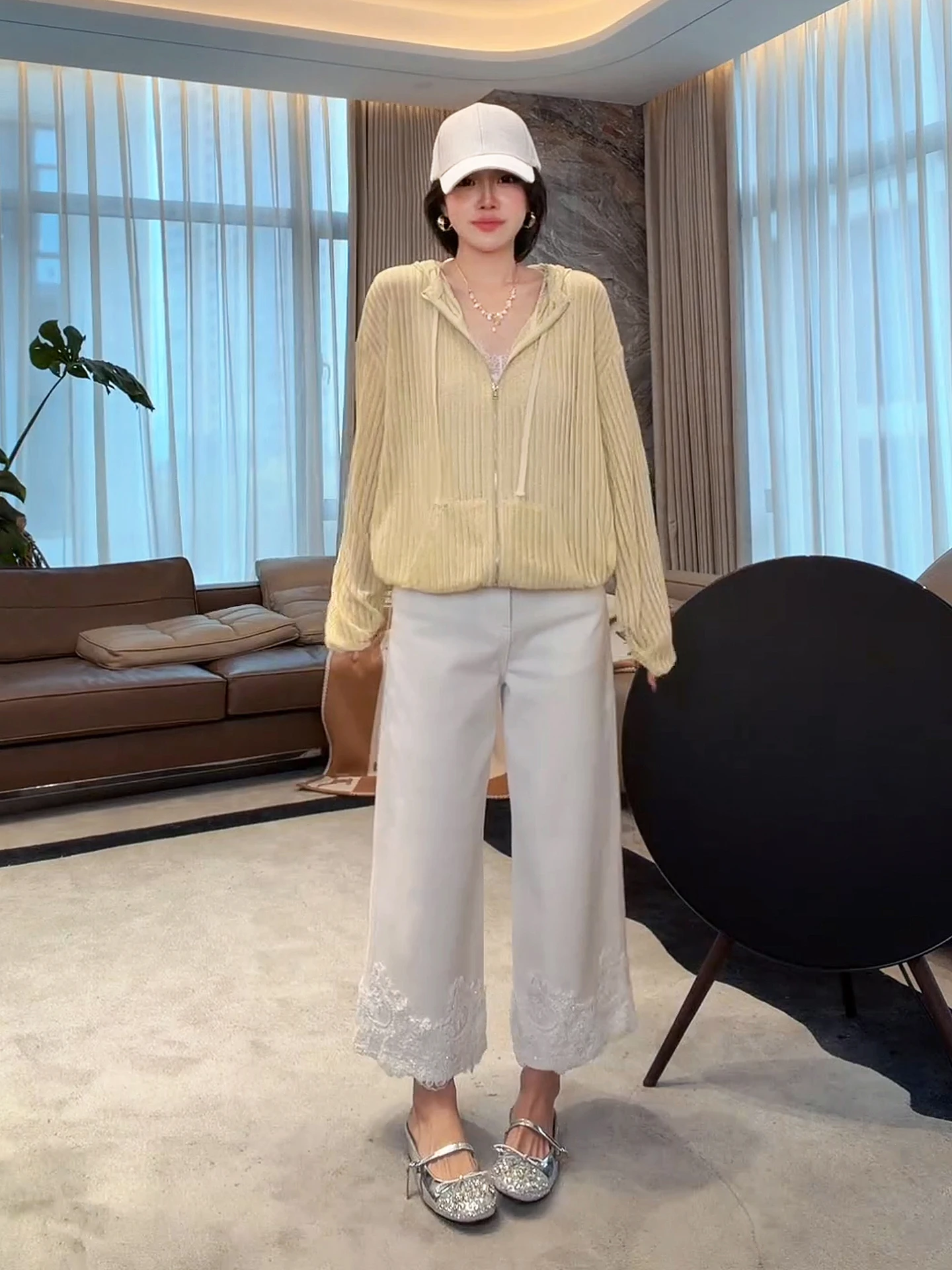 

Женская короткая куртка Me Style из дышащего льна с вырезами, весенняя модная приталенная модель, подходит для фигуры типа «груша»