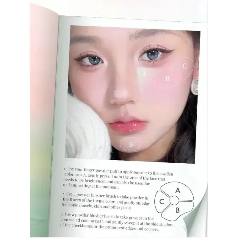 CC Sheer Tri-Color Blush Palette Colore astringente Espandibile Fard termoretraibile Evidenziazione Finitura Bellezza rara Trucco femminile Raro