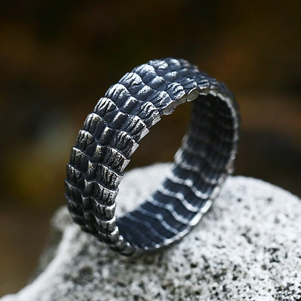 Punk Vintage Stainless Steel Dragon Scale Ring For Men Women Biker Hip Hop Animal Amulet Rings Fashion Jewelry Gifts Wholesale