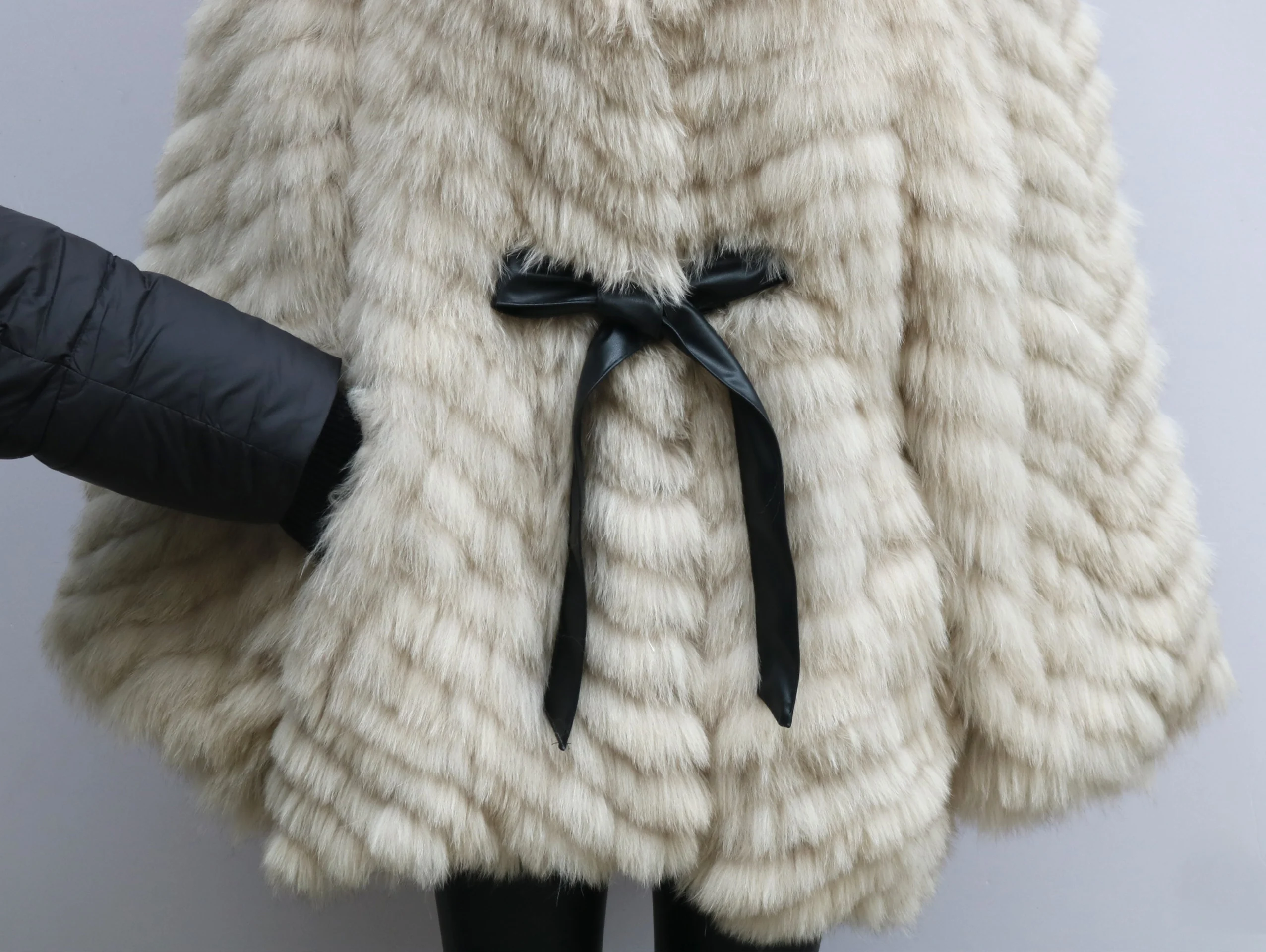 Nouveau manteau châle en fourrure de renard naturelle véritable pour femme, veste à la mode avec bande de fourrure cousue, manches chauve-souris, vêtements d'extérieur luxueux