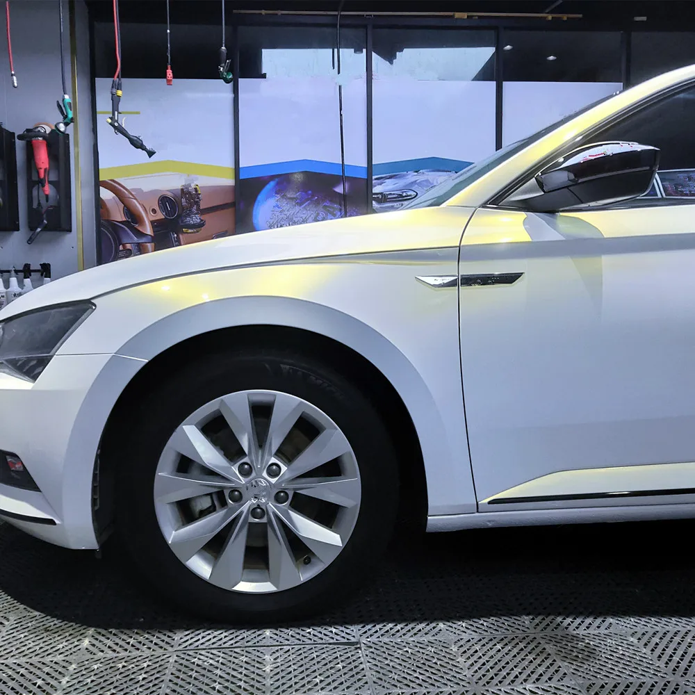 

Golss White Iridescent Gold Car Vinyl Wrapping 1.52*18m Car Sticker With Air Bubble Free