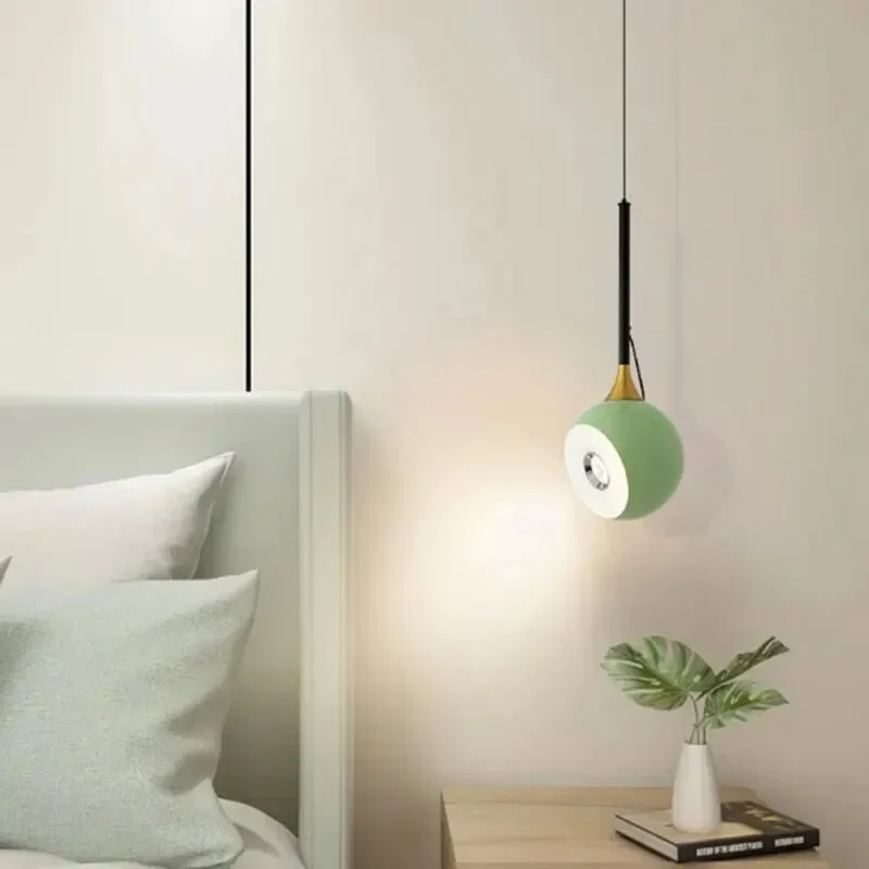 Il comodino della camera da letto semplice lampadario Master Bar Designer Hanging Line Table può sollevare la personalità piccola