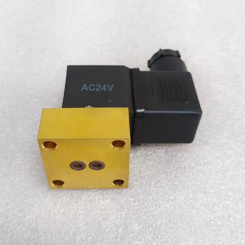 Solenoid Valve 1635292500 Suitable for Atlas Copco Compressor 1635-2925-00