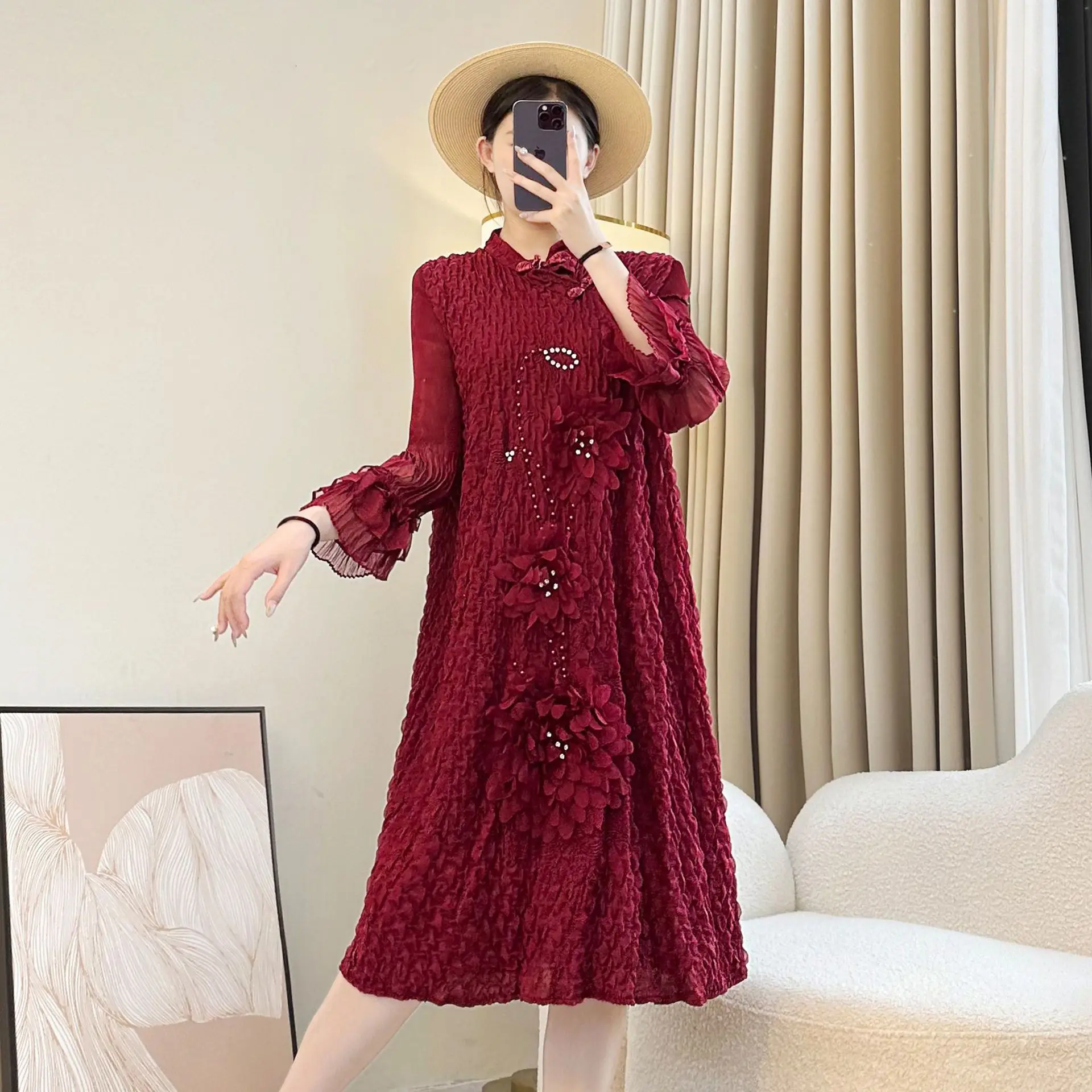 

Miyake Chinese Knot Button Design Women's Pleated Dress Beading Tie Flower Chic Flare Sleeve Elastic Famale Clothing