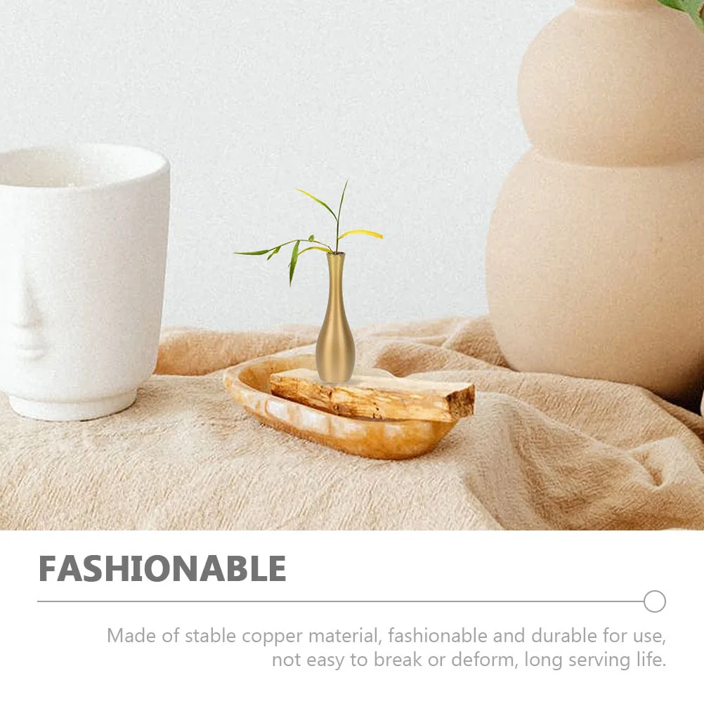 

2Pcs Small Copper Vase Vintage Desktop Metal Vase Decoration Flower Arrangement Home Ornament Mini Flower Ware