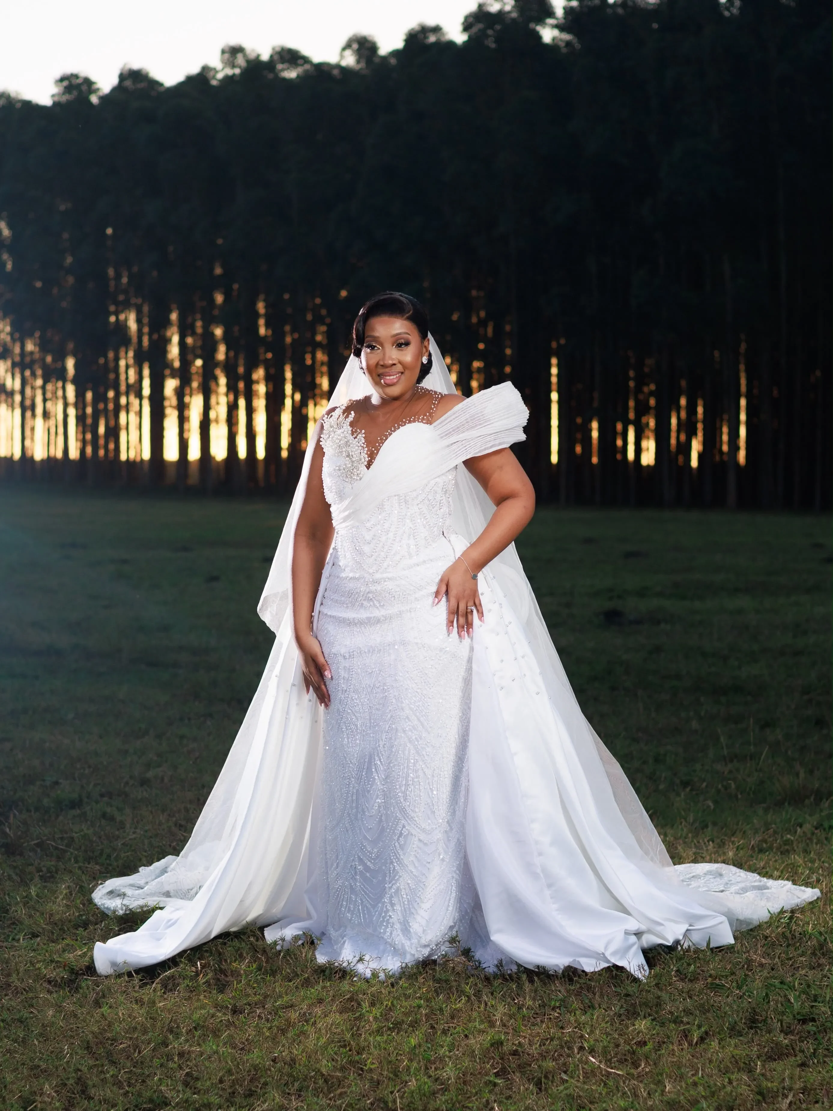 Customized Sheer Neck Sparkly Pearls Sequins  Wedding Dress with Removable Skirt  Vestidos De Novia Charming  Bridal Gown