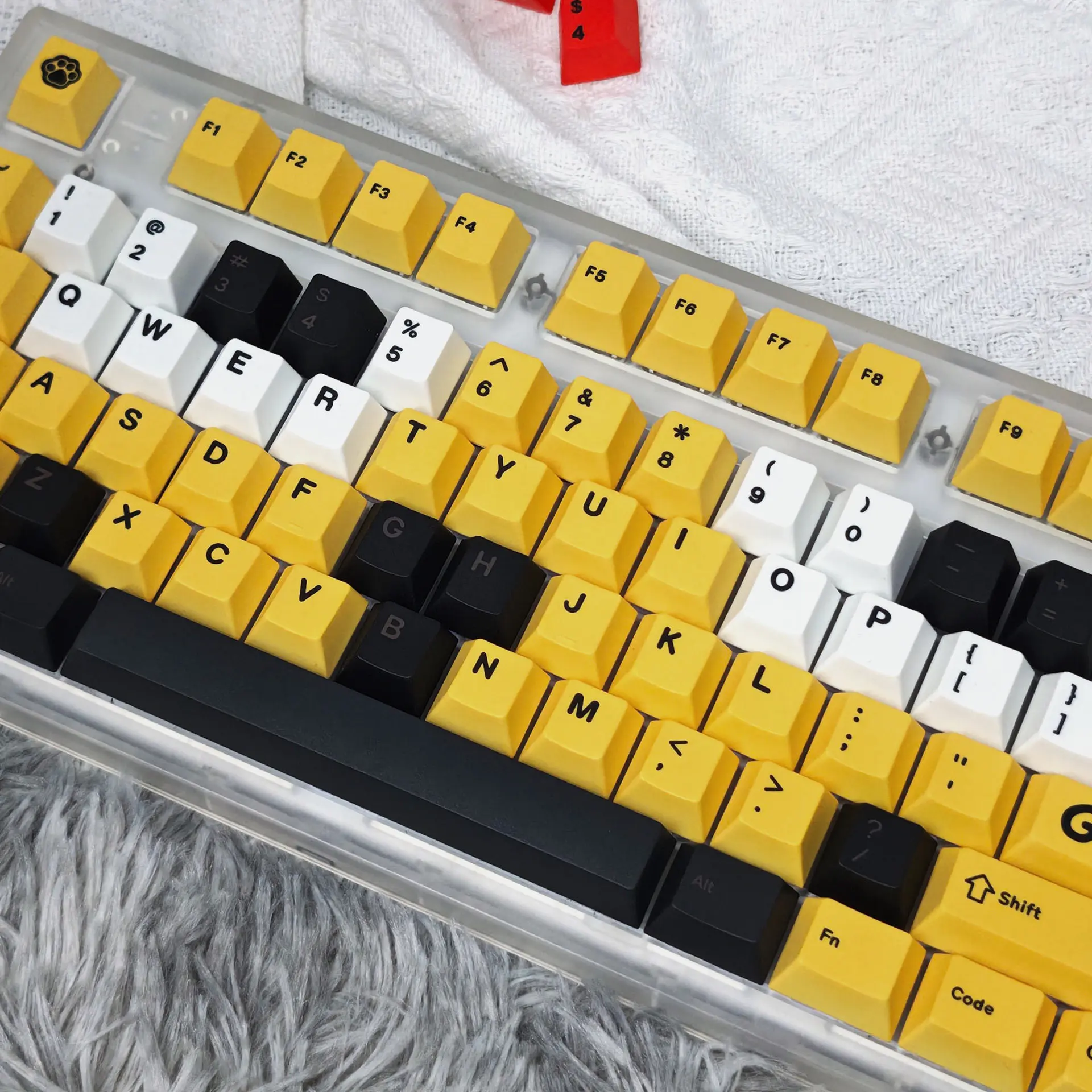 

Dog hook keycap 143 keys Original side engraving Transparent PBT five-sided thermal sublimation mechanical keyboard cap Cross-bo