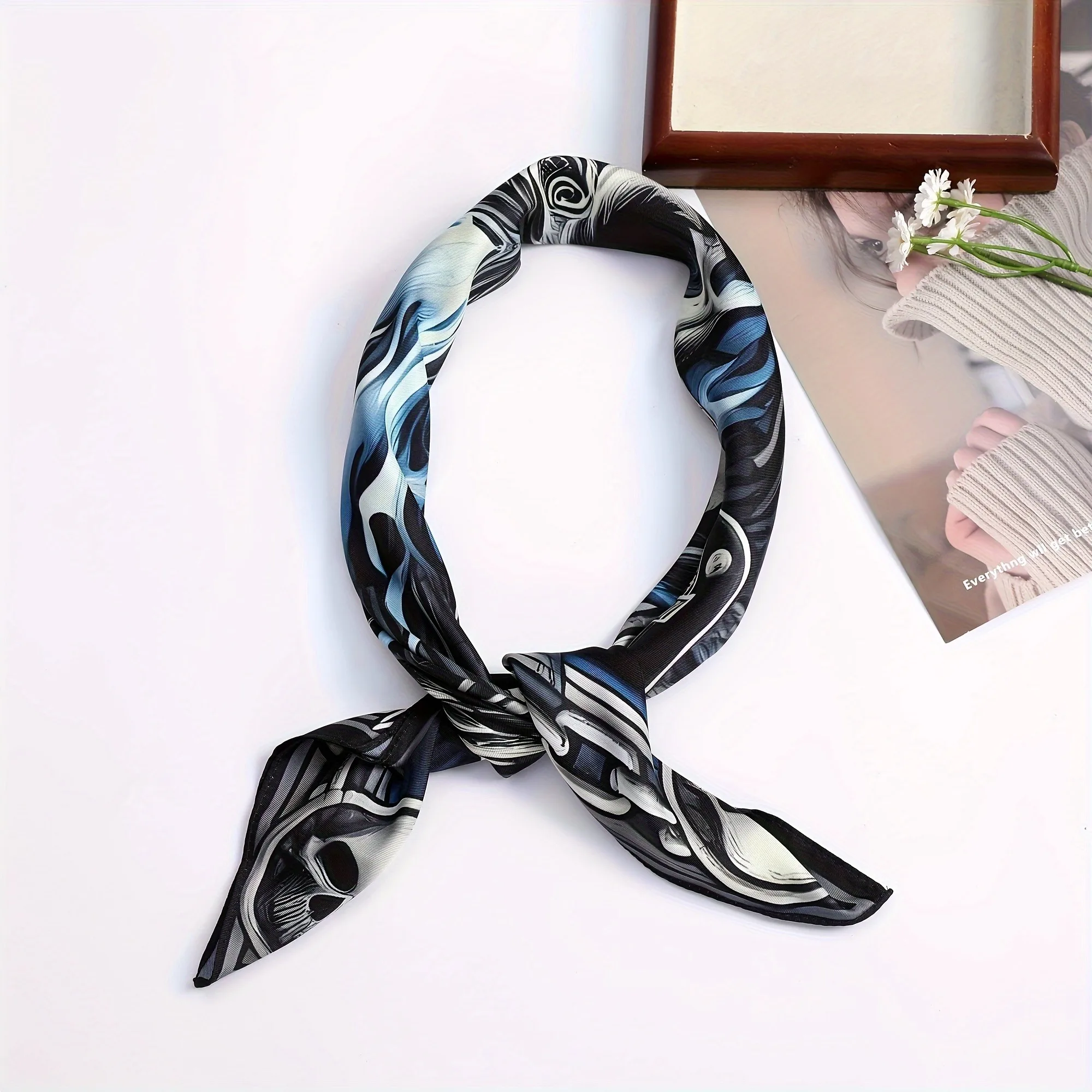 Customized Silk Scarves, Personalized Ladies Scarves, Luxurious Photos, Patterns, Birthday Gifts, Halloween Gifts, Christmas Gif