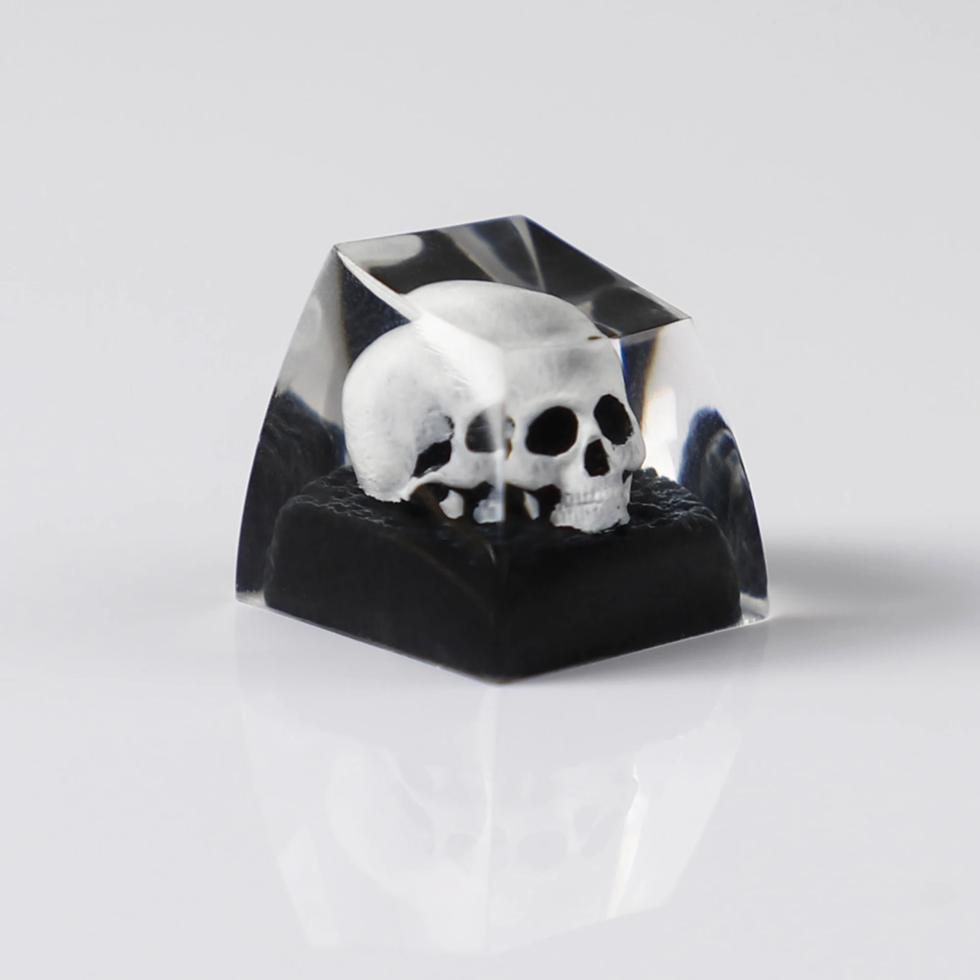 YMDK Epoxy resin Skull Personalized Keycaps Creative Homemade Custom Keycaps for MX Mechanical Keyboard