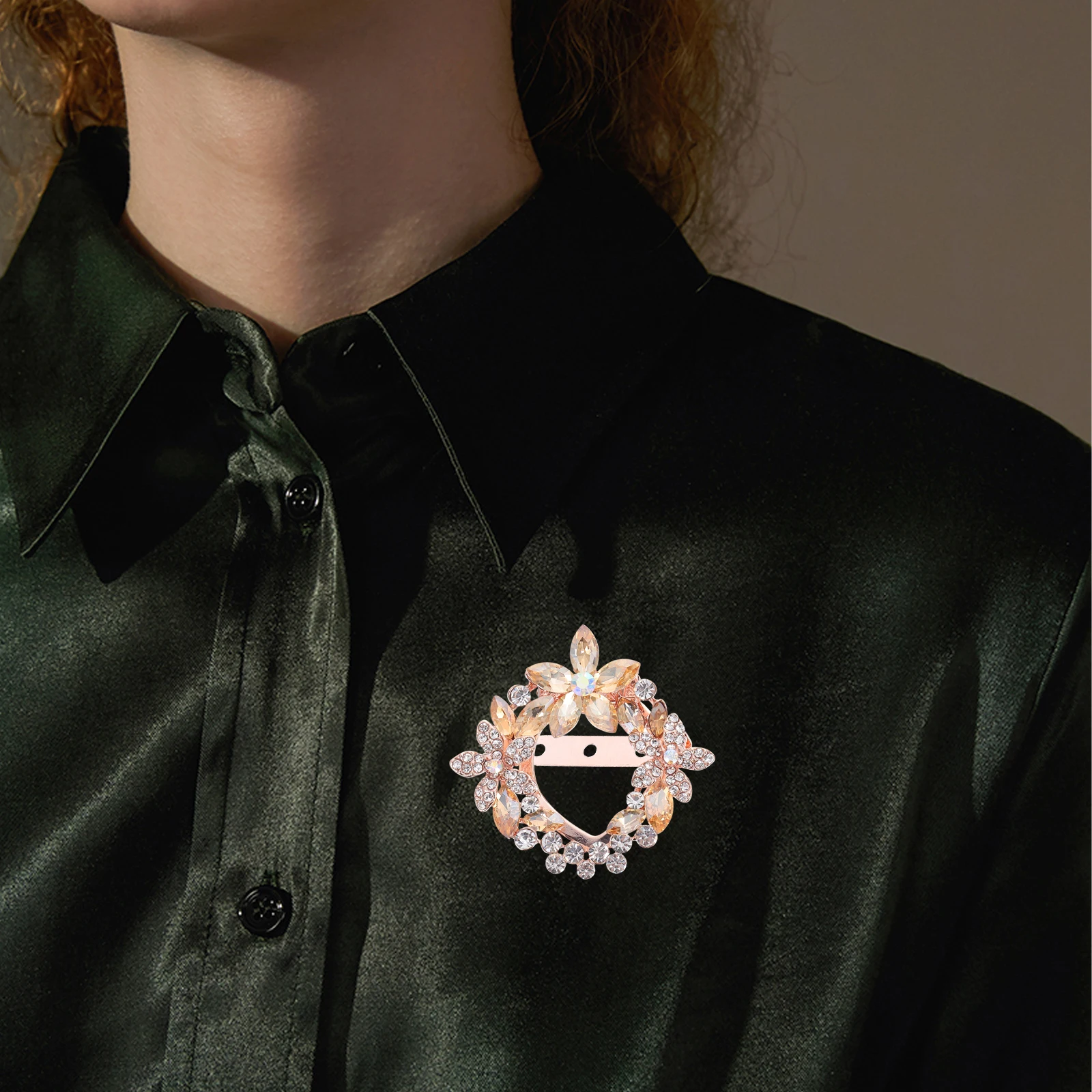 

1pc Vintage Scarf Buckle Creative Clothing Corsage Durable Scarf Holder Shawl Pin Alloy Brooch Accessory Decor Party Wear