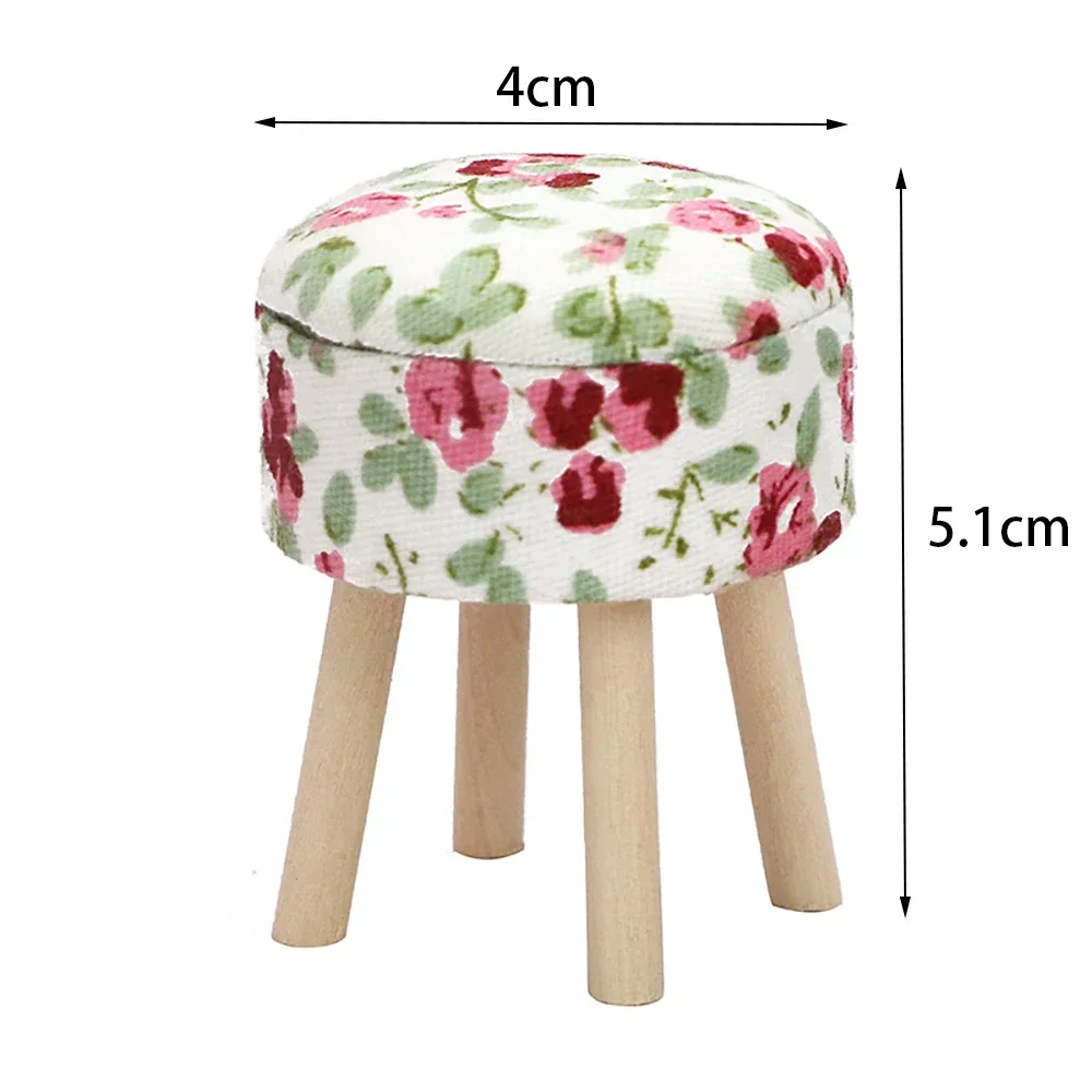 1/12 Dollhouse Miniature Accessories Mini Wooden Stool Simulation Furniture Chair Model for Doll House Decoration bid ob11