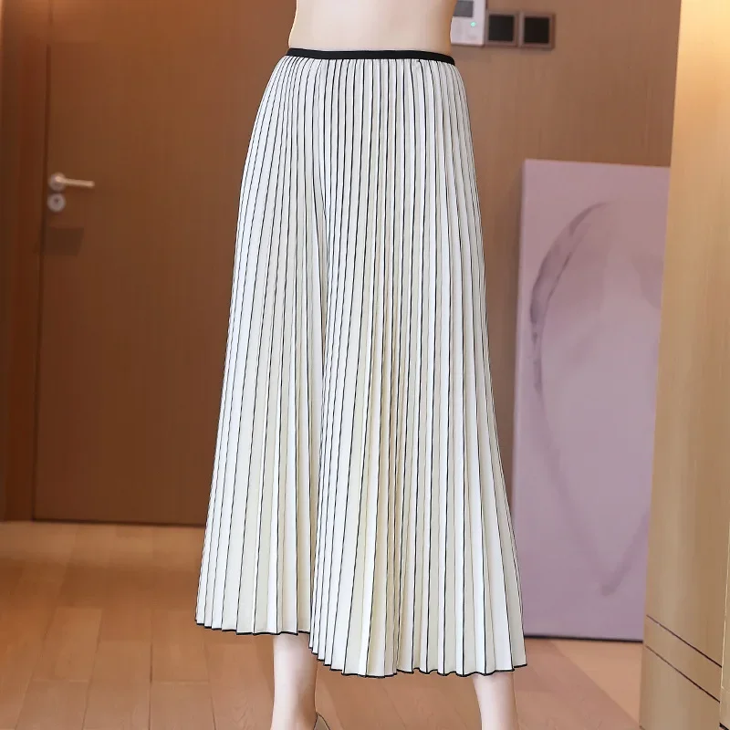 

Miyake Pleated Casual Pants for Women 2023 New Summer Fashion Striped Wide-leg Pants High-waisted Nine-point Pleated Pants Skirt