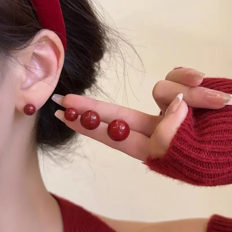 Retro Red Color Imitation Pearl Earrings Simple Acrylic Round Beads Beanie Earrings For Women Fashion Jewelry Accessories 2023