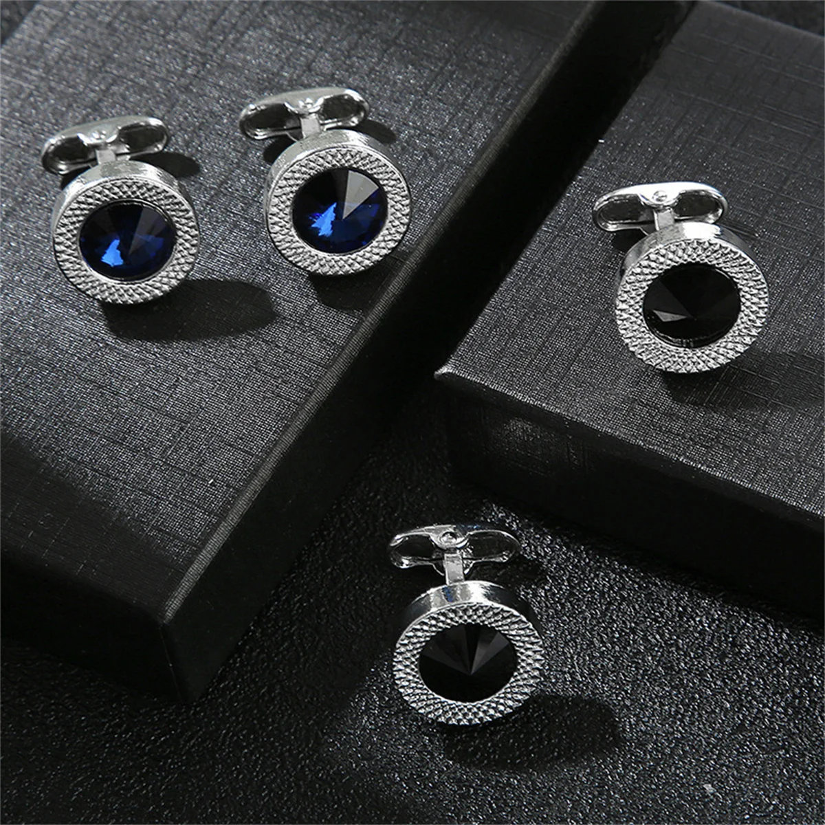 2 Stück Modische Meister-Manschettenknöpfe Kreative Exquisite Schmuck-Accessoires Personalisierte Charm-Manschettenknöpfe Party-Trend-Geschenk Großhandel – Detail 1