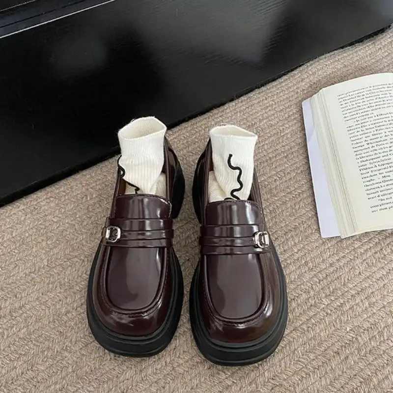 

2025 Spring British Style Thick Sole Loafers Women Mary Jane Slip On Leather JK Uniform Casual Shoes