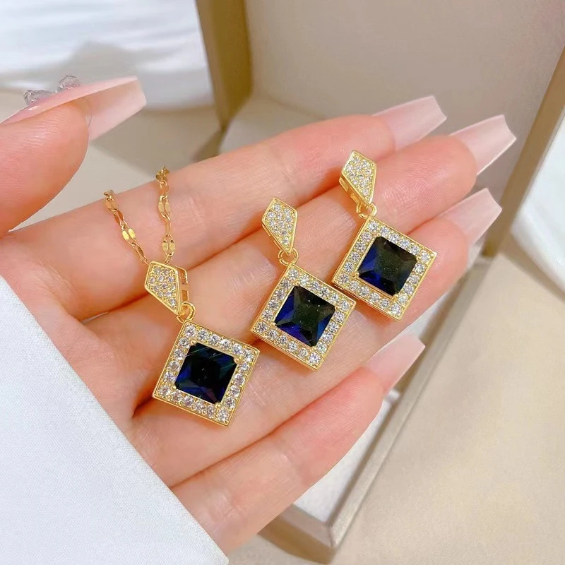 2Pcs Exquisite Geometry Square Necklace Earrings Jewelry Set Charm Ladies Jewelry Fashion Accessory Gift